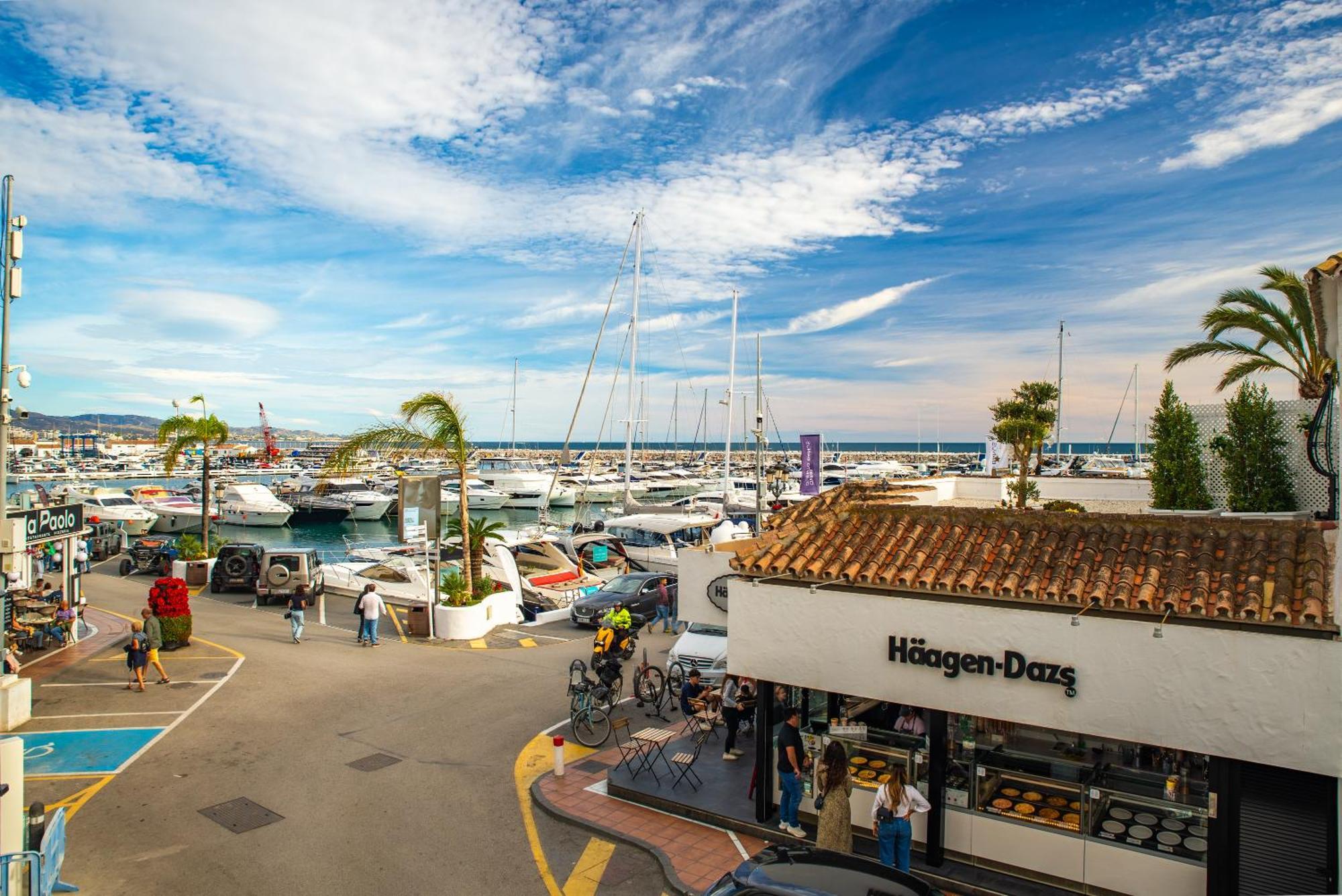 Ct 302 - Faro's Puerto Banus Boutique Apartamento