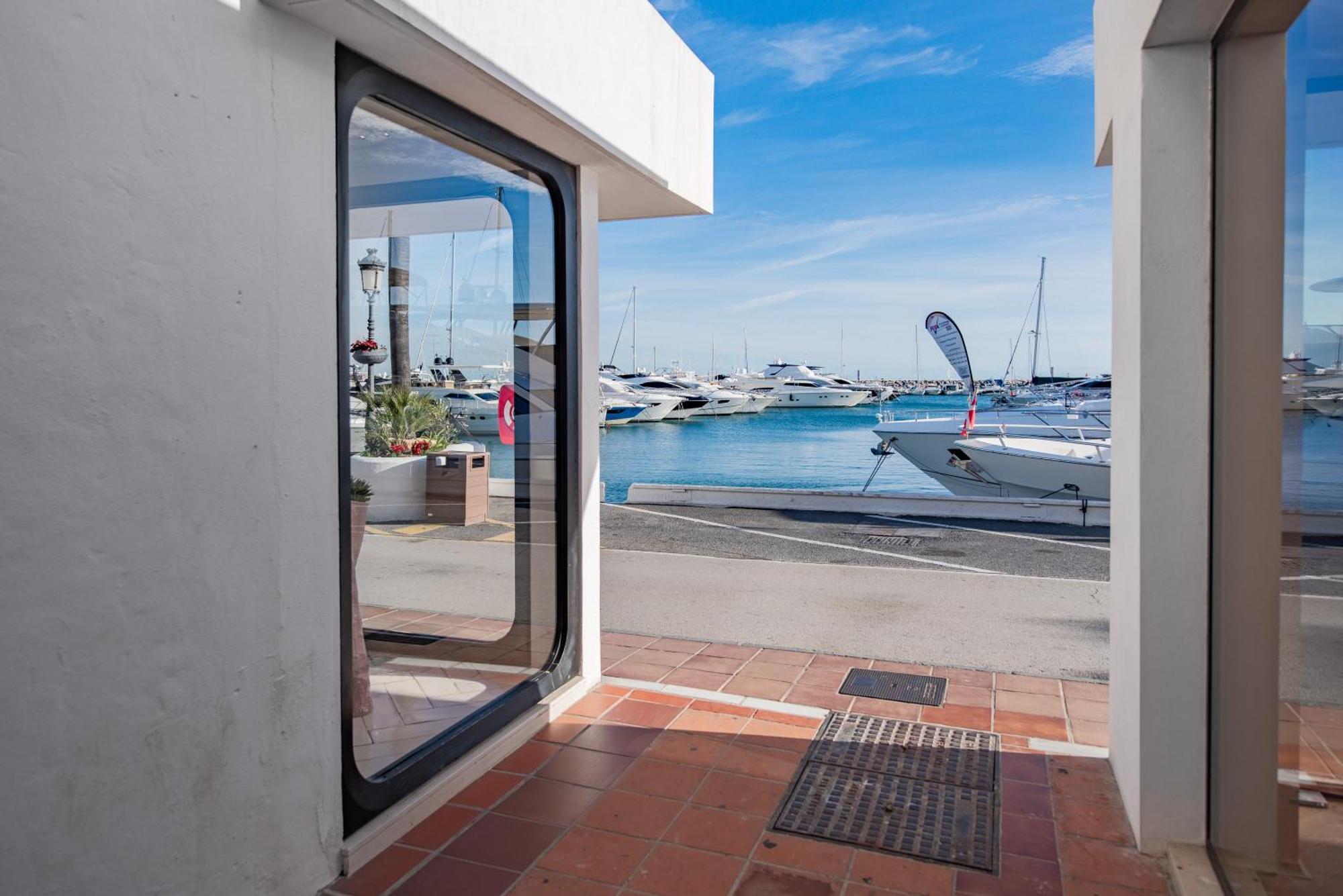 Apartamento Ct 302 - Faro's Puerto Banus Boutique *